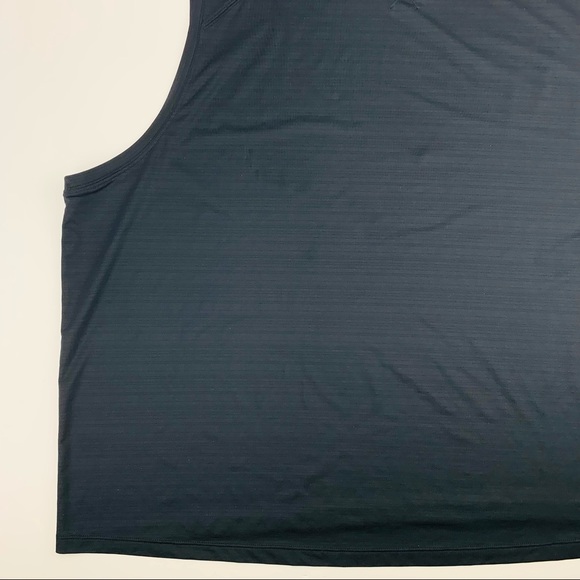 Fabletics Muscle Tank Vertical Logo Back Neck Lightweight Black - Picture 4 of 11